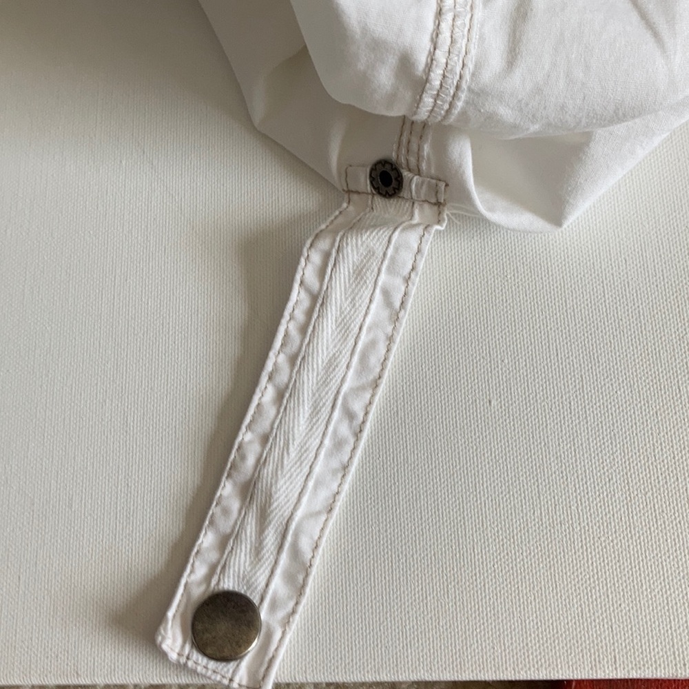 Adjustable capris. - Picture 9 of 10